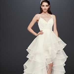 Hi-low wedding dress, no alterations was done.